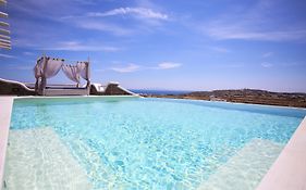 Villa Evi & Suites